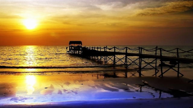 米乐M6:室外跑步健身器材