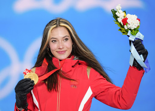 米乐M6集团：乒乓球台内下旋球反挑